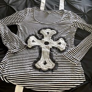 Vanity Long sleeve striped top